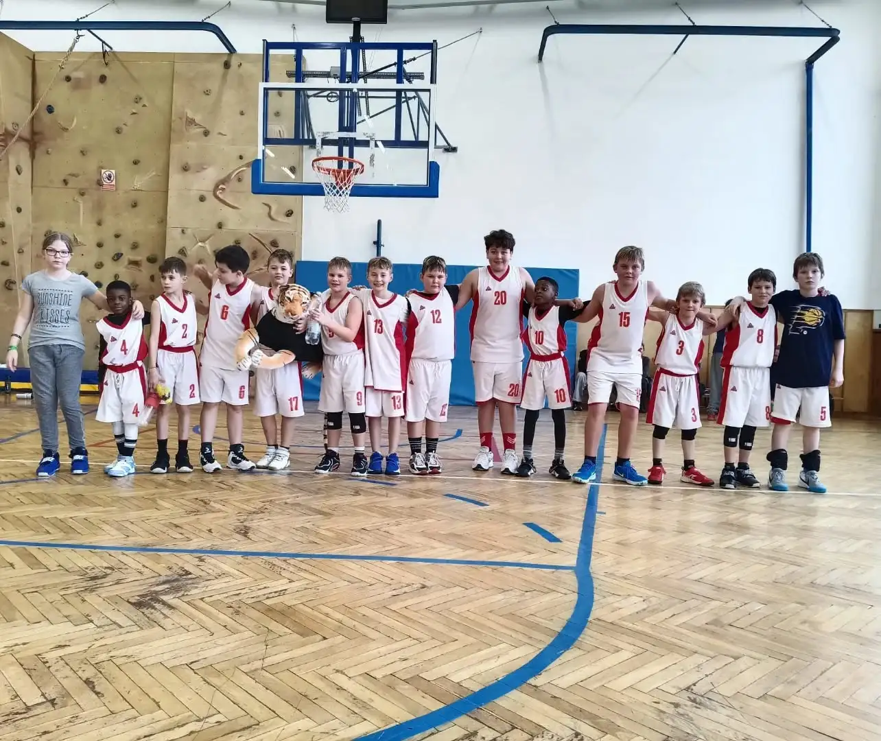 Kluci U11 si vyšlápli na kluky ze Slunety