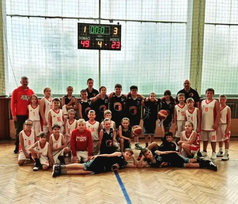 Mini Tygříci U11 mají za sebou premiéru