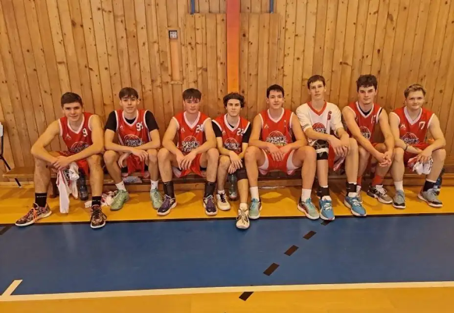 Junioři U19 vezou výhru z Thermie