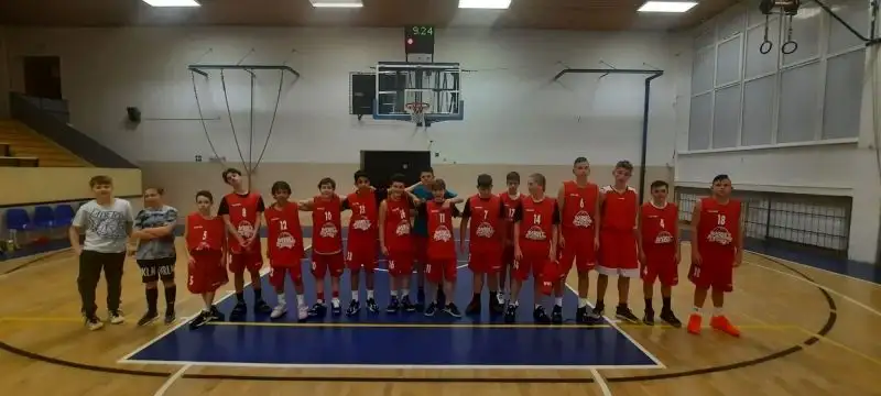 4 venkovní utkání Tygrů U13